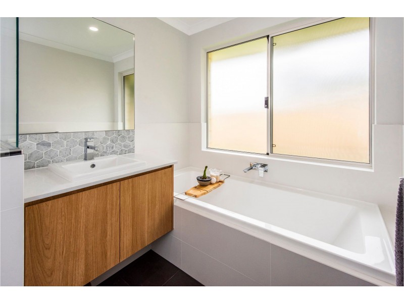 22a Peter Road, High Wycombe WA 6057