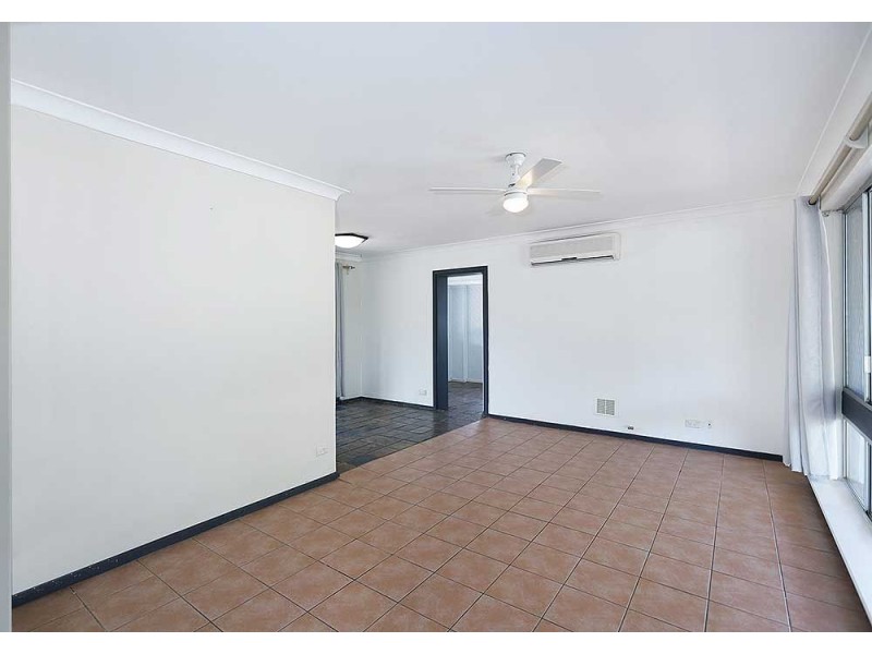 7 Tillia Court, Forrestfield WA 6058