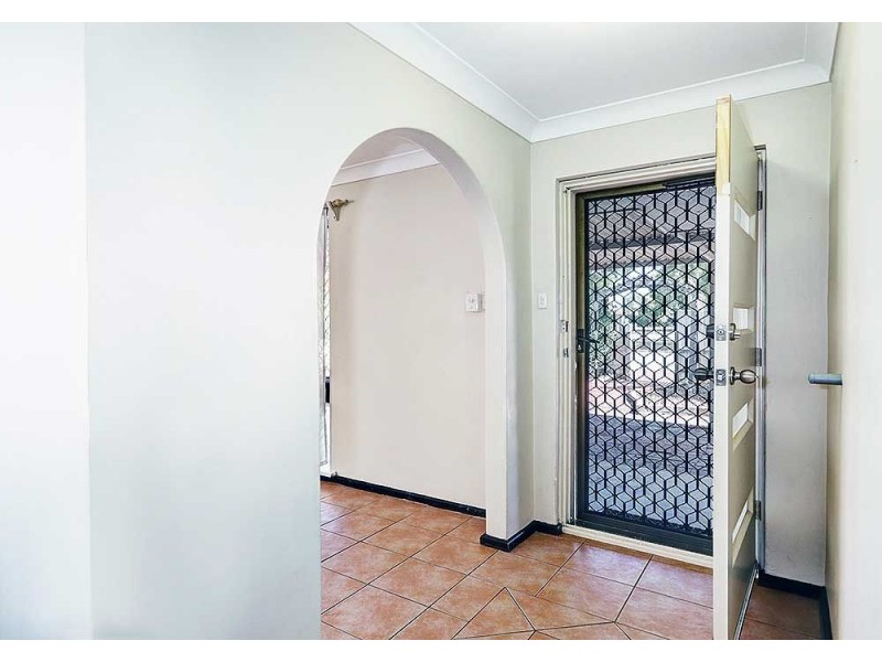 7 Tillia Court, Forrestfield WA 6058