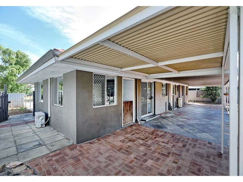 7 Tillia Court, Forrestfield WA 6058