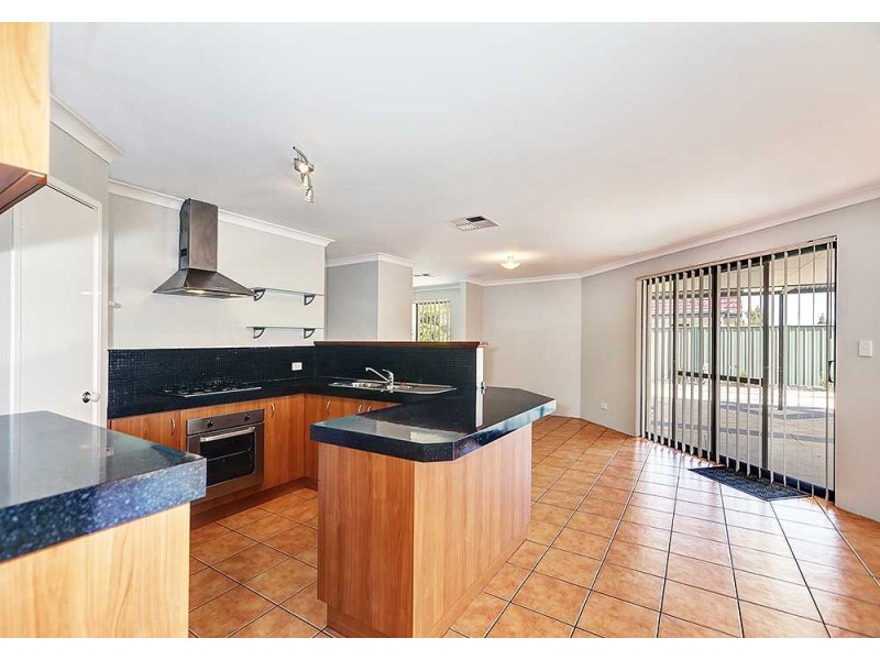 27 Thirlmere Way, High Wycombe WA 6057