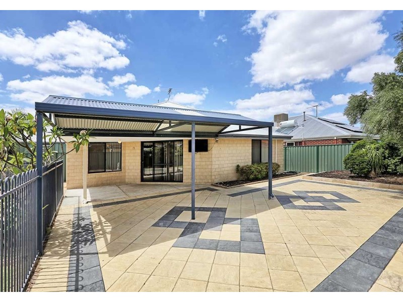 27 Thirlmere Way, High Wycombe WA 6057