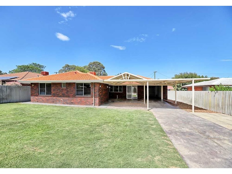 100 Sussex Road, Forrestfield WA 6058