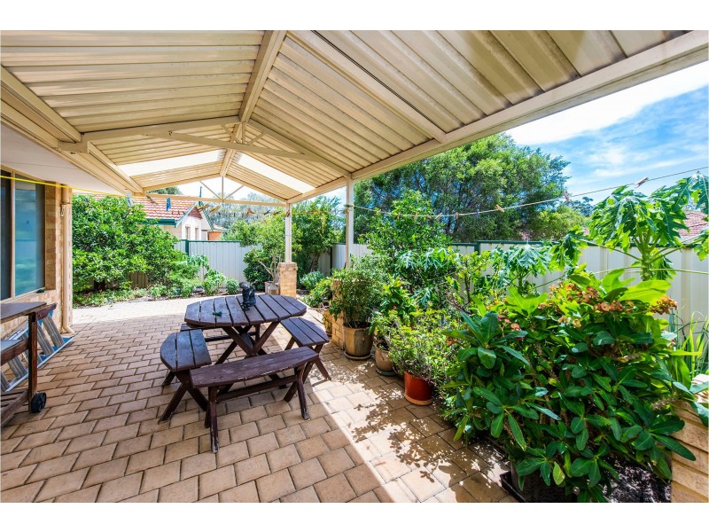 2 Mardja Court, High Wycombe WA 6057