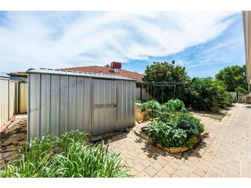 2 Mardja Court, High Wycombe WA 6057