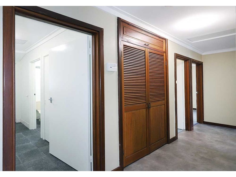 5 Bugendore Street, Maida Vale WA 6057