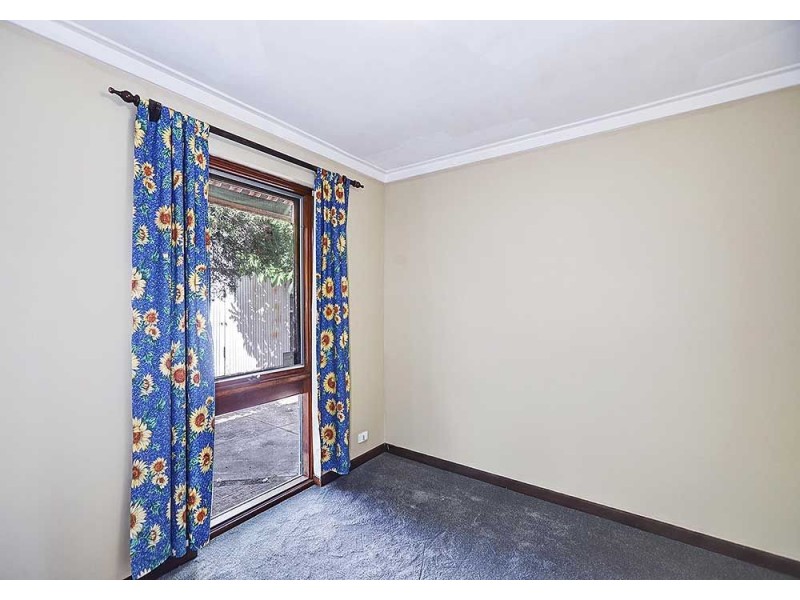 5 Bugendore Street, Maida Vale WA 6057