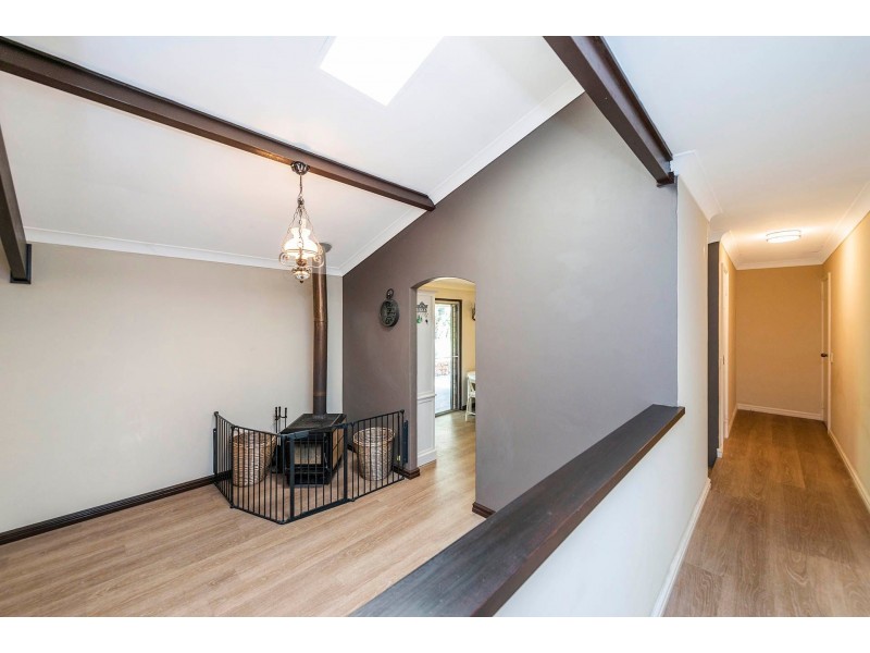 27 Corella Street, Lesmurdie WA 6076