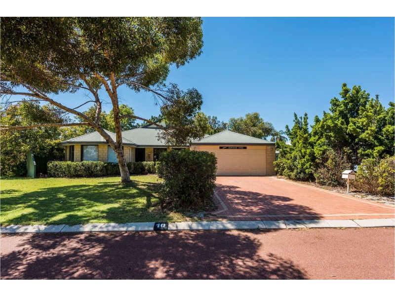 10 Rowell Gardens, High Wycombe WA 6057