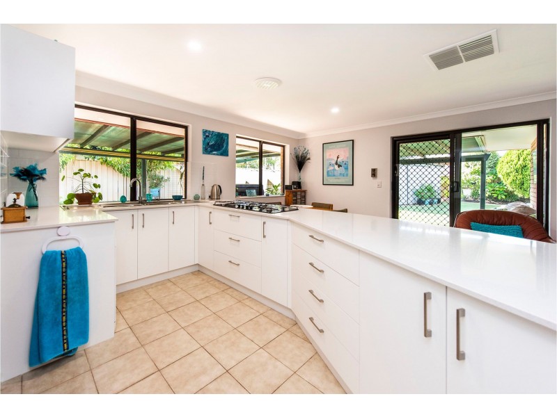 12 Cassowary Road, High Wycombe WA 6057