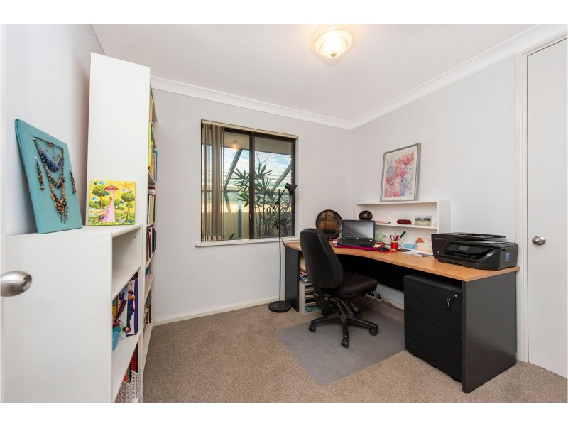 12 Cassowary Road, High Wycombe WA 6057