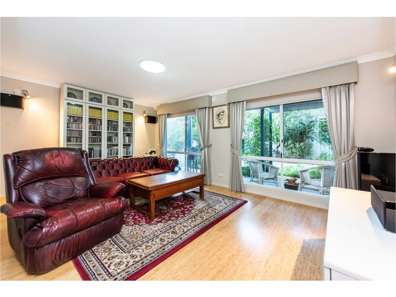 15 Viveash Road, Middle Swan WA 6056