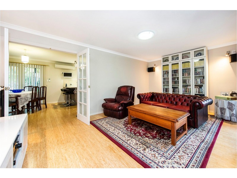 15 Viveash Road, Middle Swan WA 6056