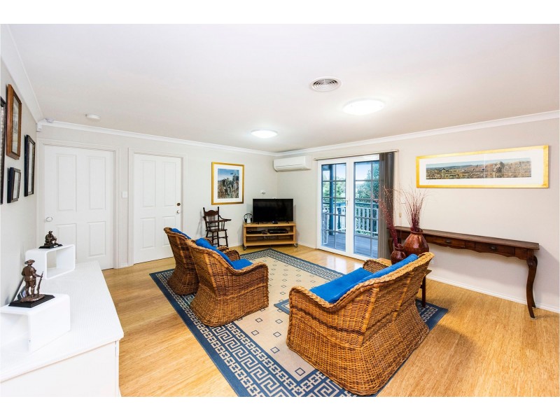 15 Viveash Road, Middle Swan WA 6056