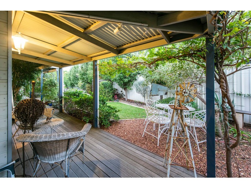 15 Viveash Road, Middle Swan WA 6056