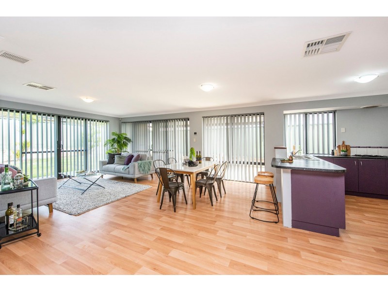 31 Denver Rise, High Wycombe WA 6057