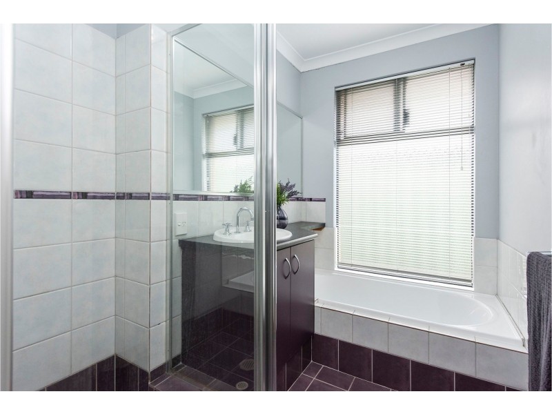 31 Denver Rise, High Wycombe WA 6057