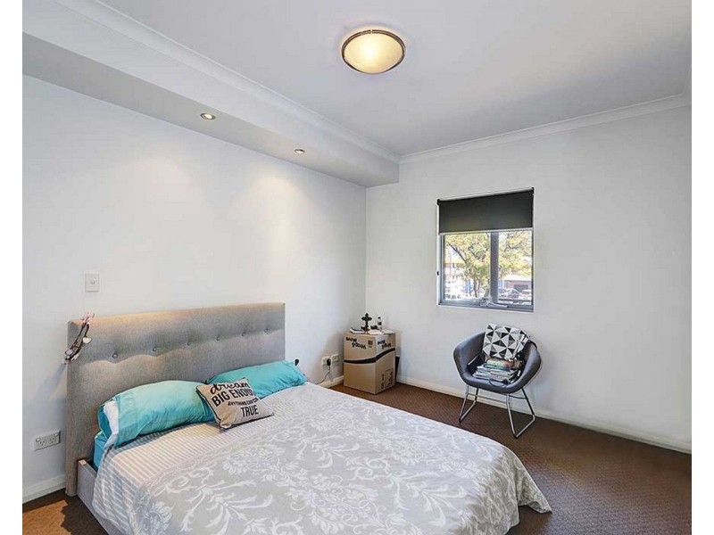 20/6 Keane Street, Midland WA 6056