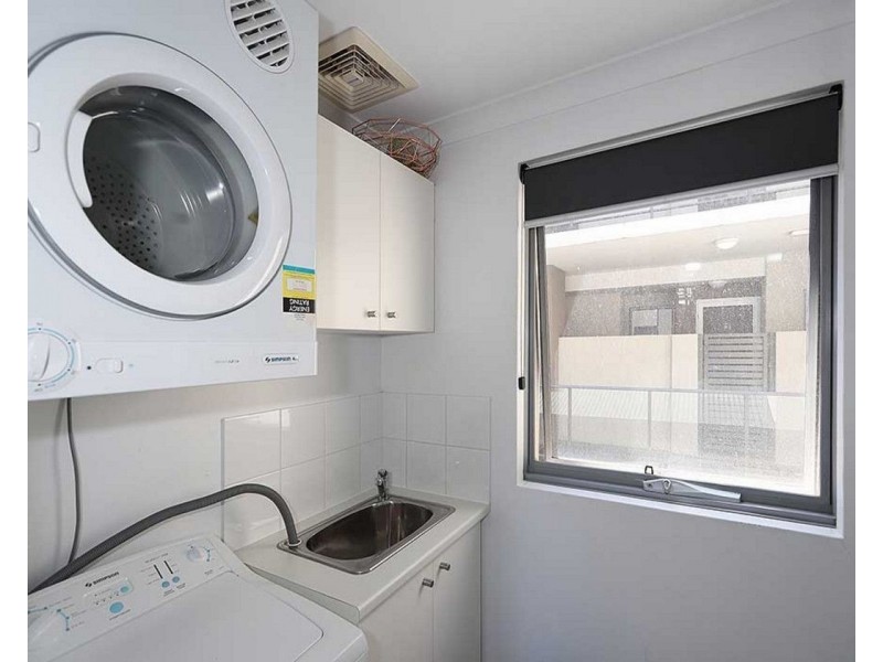 20/6 Keane Street, Midland WA 6056