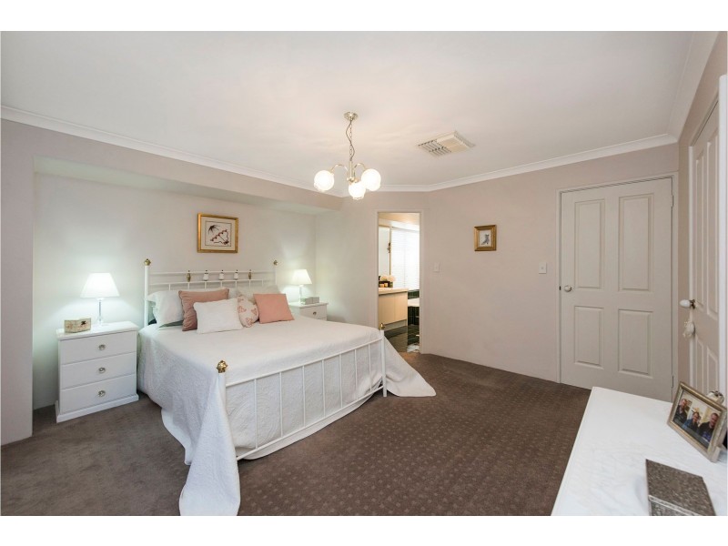 23 Hawkevale Road, High Wycombe WA 6057