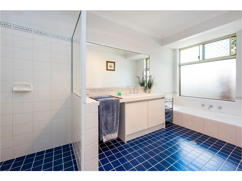 23 Hawkevale Road, High Wycombe WA 6057