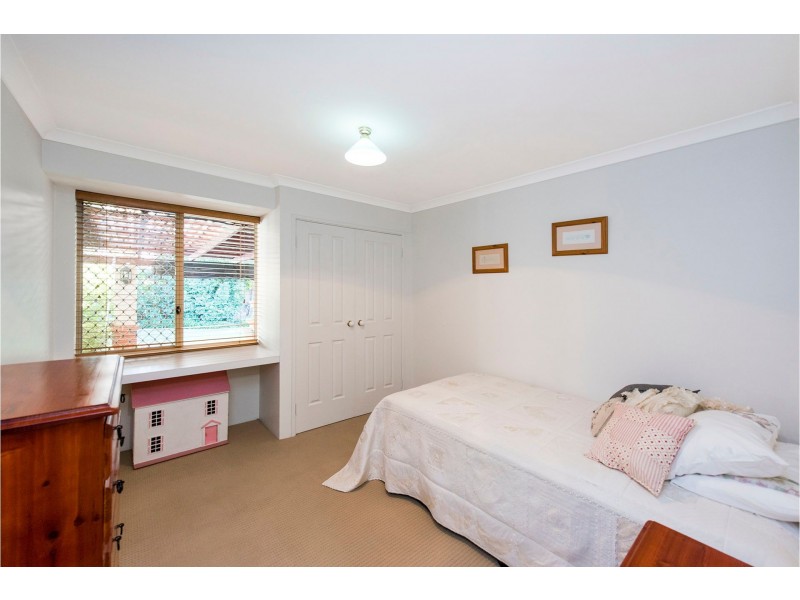23 Hawkevale Road, High Wycombe WA 6057