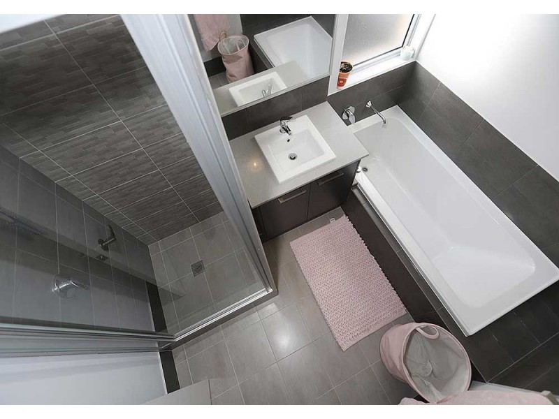 30 Yewers Drive, Champion Lakes WA 6111