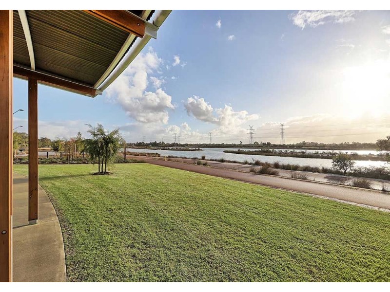 30 Yewers Drive, Champion Lakes WA 6111