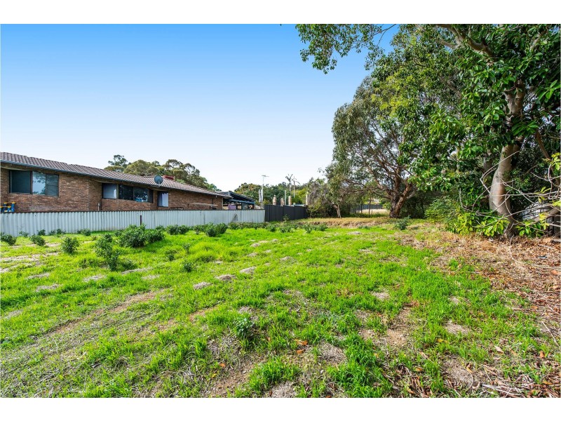 6 Nangana Way, Kalamunda WA 6076