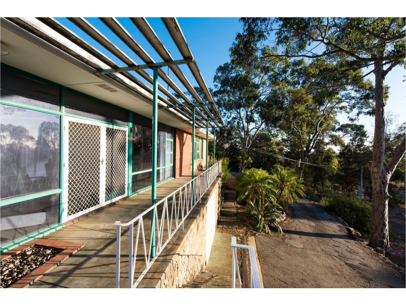 216 Lewis Road, Forrestfield WA 6058