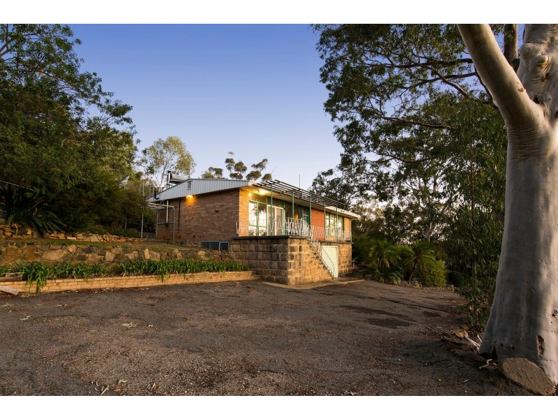 216 Lewis Road, Forrestfield WA 6058