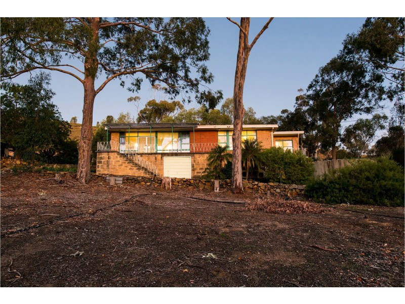 216 Lewis Road, Forrestfield WA 6058