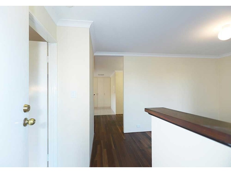 8 Jitti Court, South Guildford WA 6055