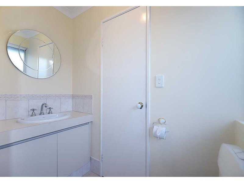 8 Jitti Court, South Guildford WA 6055