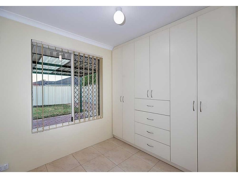 8 Jitti Court, South Guildford WA 6055