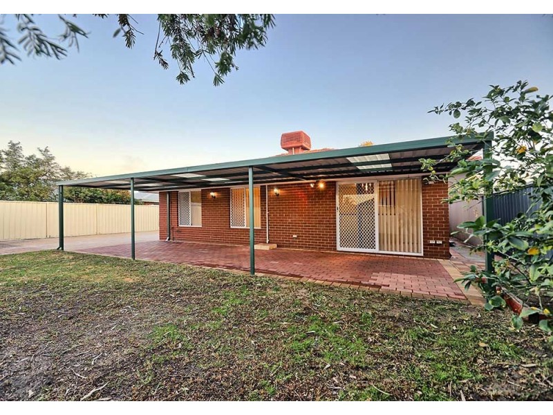 8 Jitti Court, South Guildford WA 6055