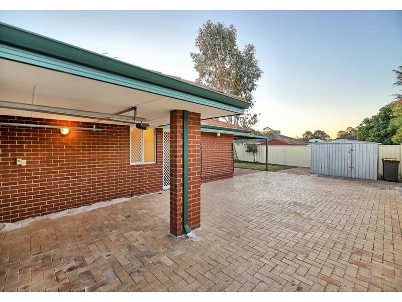 8 Jitti Court, South Guildford WA 6055