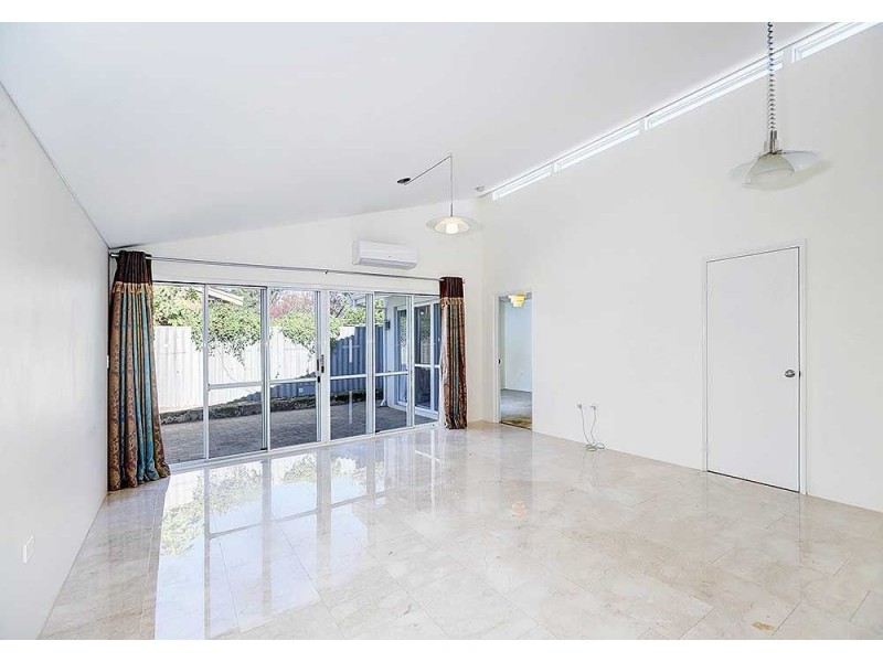 2/33 Hamersley Street, Midland WA 6056