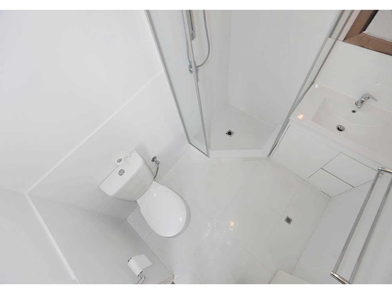 2/33 Hamersley Street, Midland WA 6056