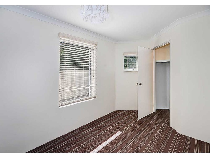 2/33 Hamersley Street, Midland WA 6056