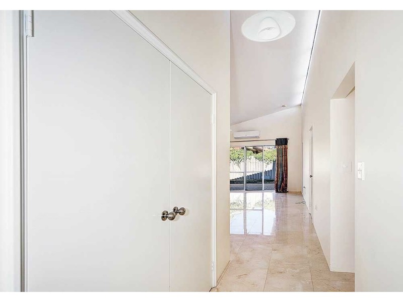 2/33 Hamersley Street, Midland WA 6056