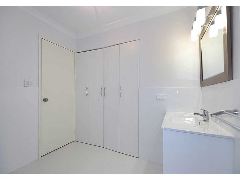 2/33 Hamersley Street, Midland WA 6056