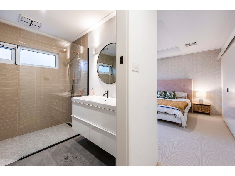 50A Carissa Way, Forrestfield WA 6058