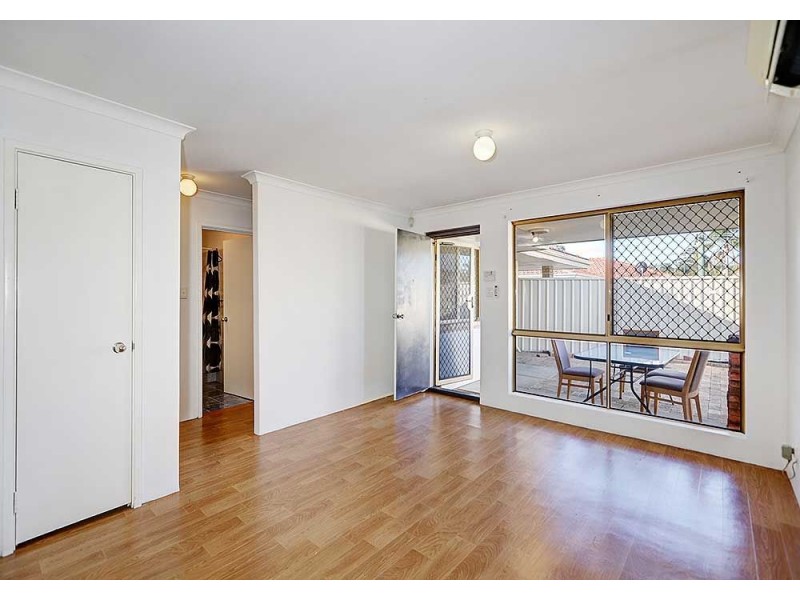 11/7 Park Road, Midvale WA 6056