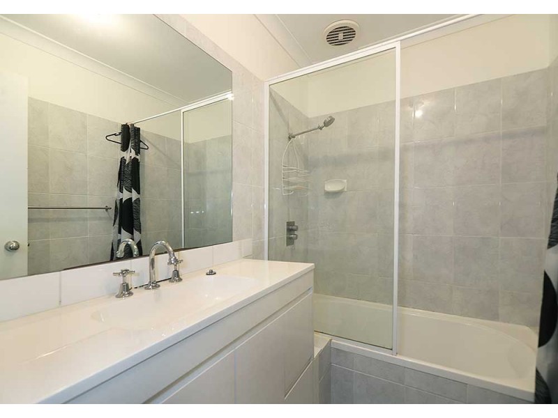 11/7 Park Road, Midvale WA 6056