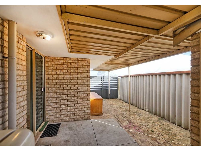 11/7 Park Road, Midvale WA 6056