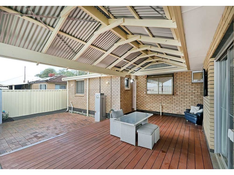 24 Albemarle Way, High Wycombe WA 6057