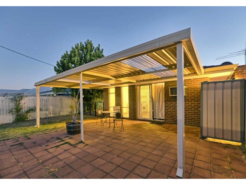 7 Conifer Street, Maddington WA 6109