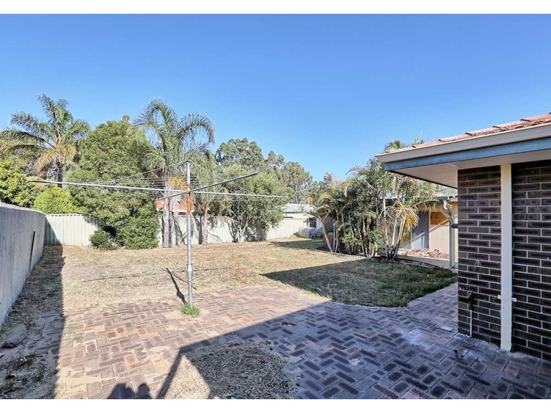 7 Conifer Street, Maddington WA 6109