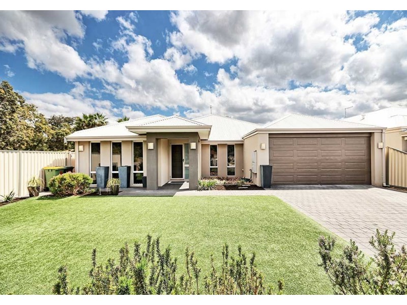 18 Bluebell, High Wycombe WA 6057